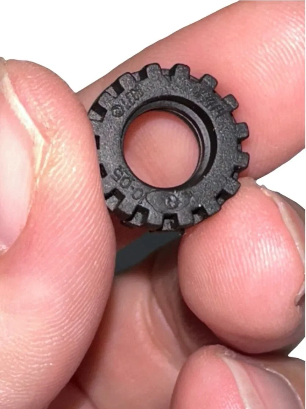 LEGO 87414 Black Tire 15mm D. x 6mm Offset Tread Small Lot Of 4